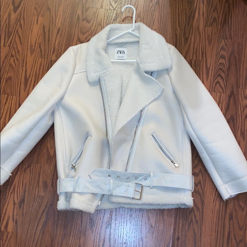 Zara White Fur Shearling Belted jacket